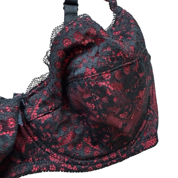 Frederick's of Hollywood Red & Black Floral Lace Underwired Bra 40D Supportive - Picture 3 of 7